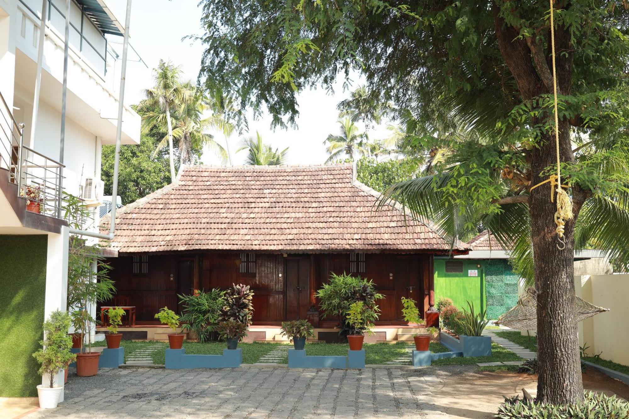 Cherai Beach Palace Eksteriør billede
