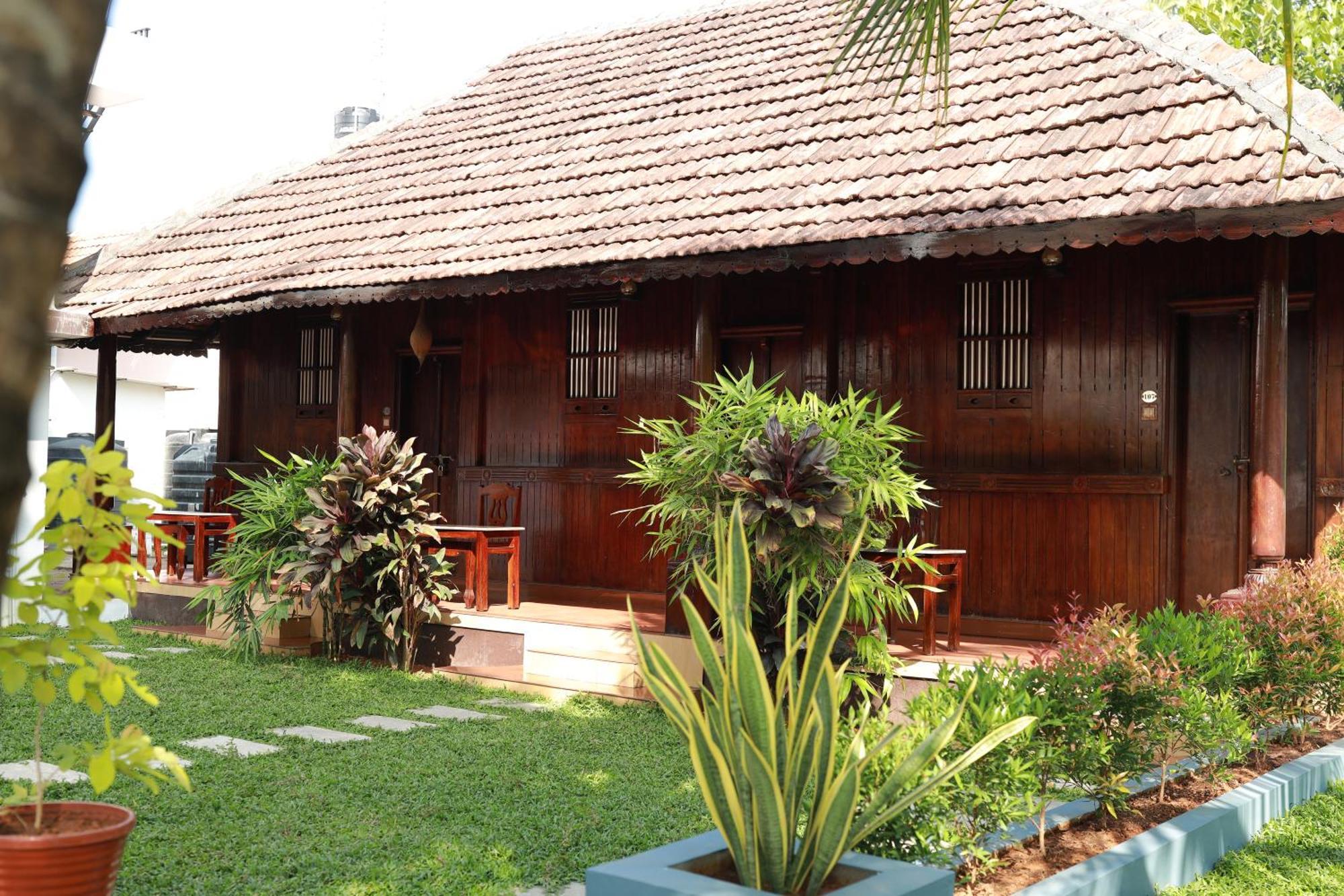 Cherai Beach Palace Eksteriør billede