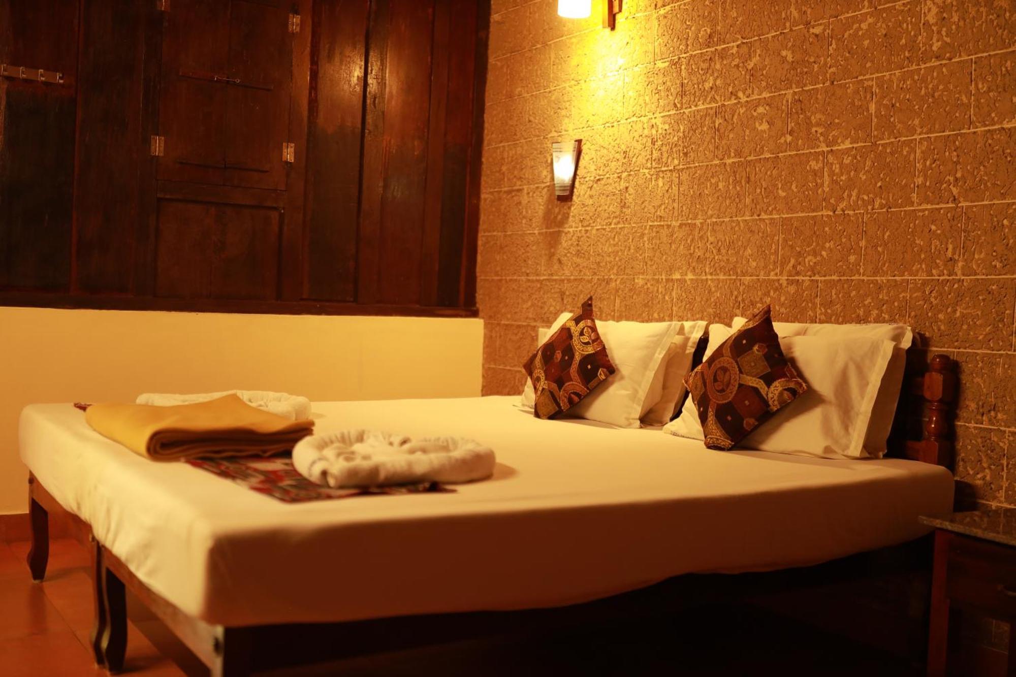 Cherai Beach Palace Eksteriør billede
